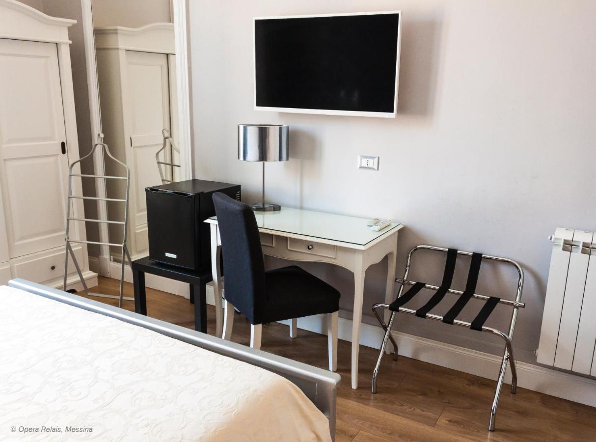 Opera Relais Bed & Breakfast Messina Exterior photo